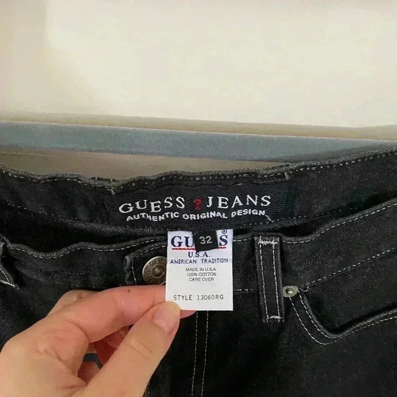 VINTAGE RARE GUESS JEANS WITH SILVER STITCHING SIZE 32 - Picture 4 of 4